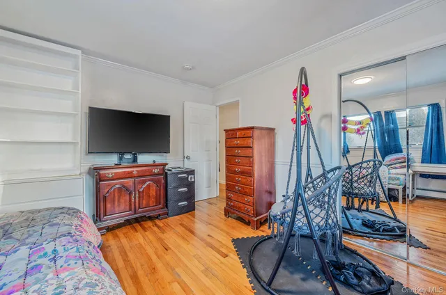 $815,000 | 15 Macon Street, Lindenhurst, NY 11757