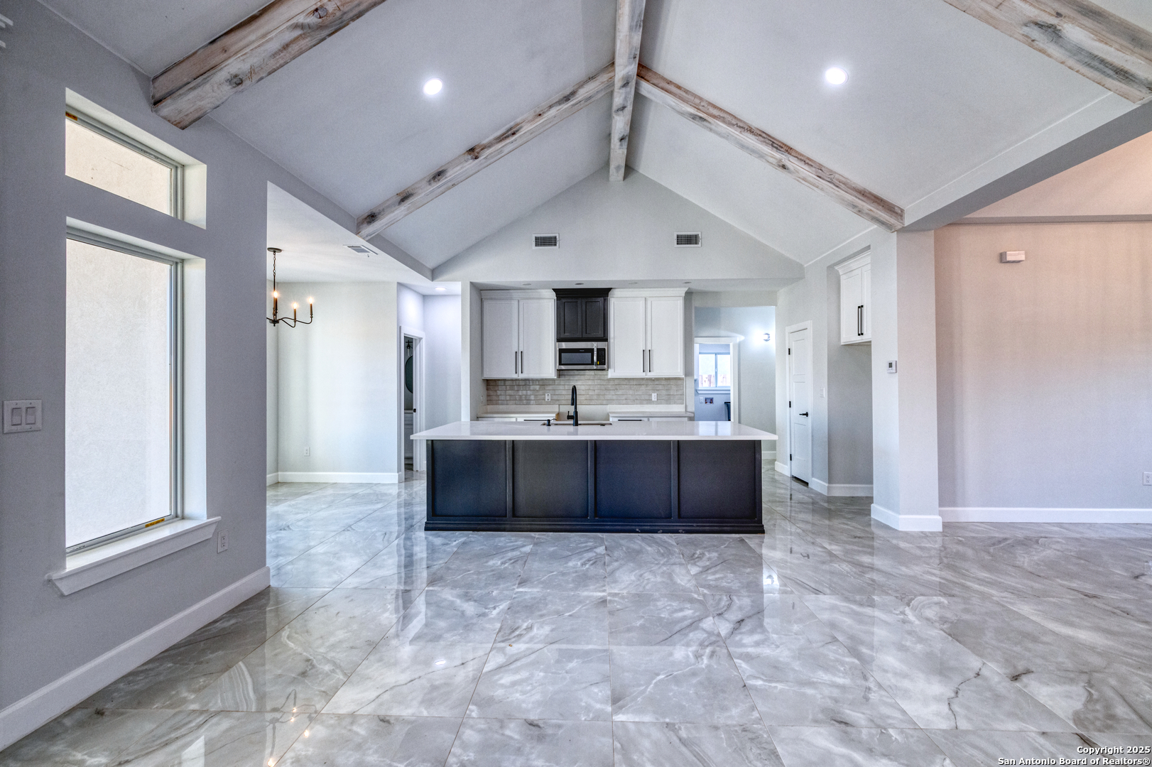 14 Hope Place Uvalde, TX 78801 - Photo 10 of 38 a large bathroom with a large tub shower and sink