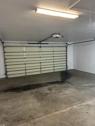 $320,000 | 2 Cambridge Place, Borger, TX 79007