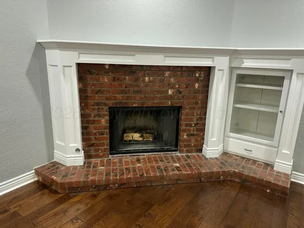 $299,900 | 2 Cambridge Place, Borger, TX 79007