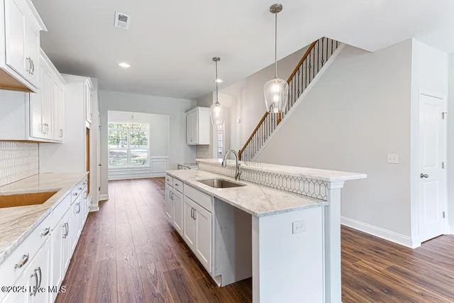 $495,000 | 3 Vineyard Place, Jackson Springs, NC 27281