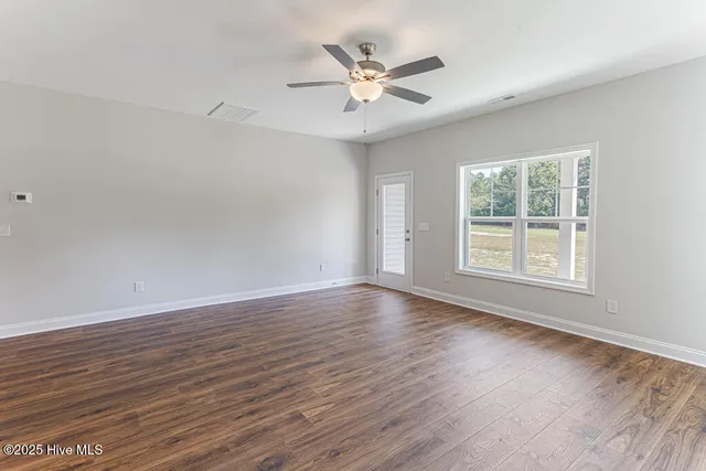 $495,000 | 3 Vineyard Place, Jackson Springs, NC 27281