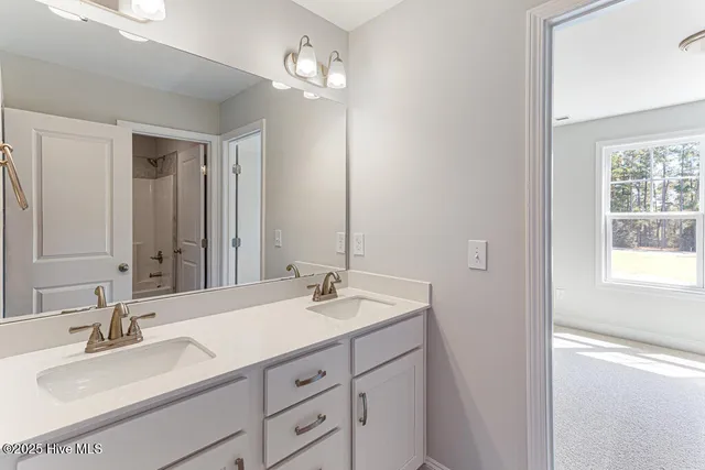 $495,000 | 3 Vineyard Place, Jackson Springs, NC 27281