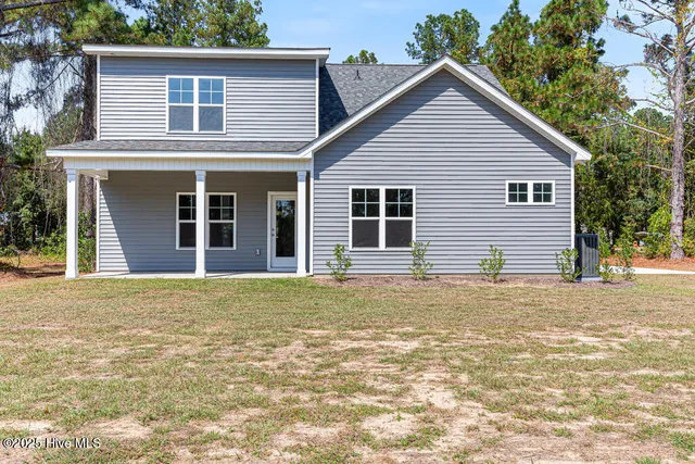 $495,000 | 3 Vineyard Place, Jackson Springs, NC 27281