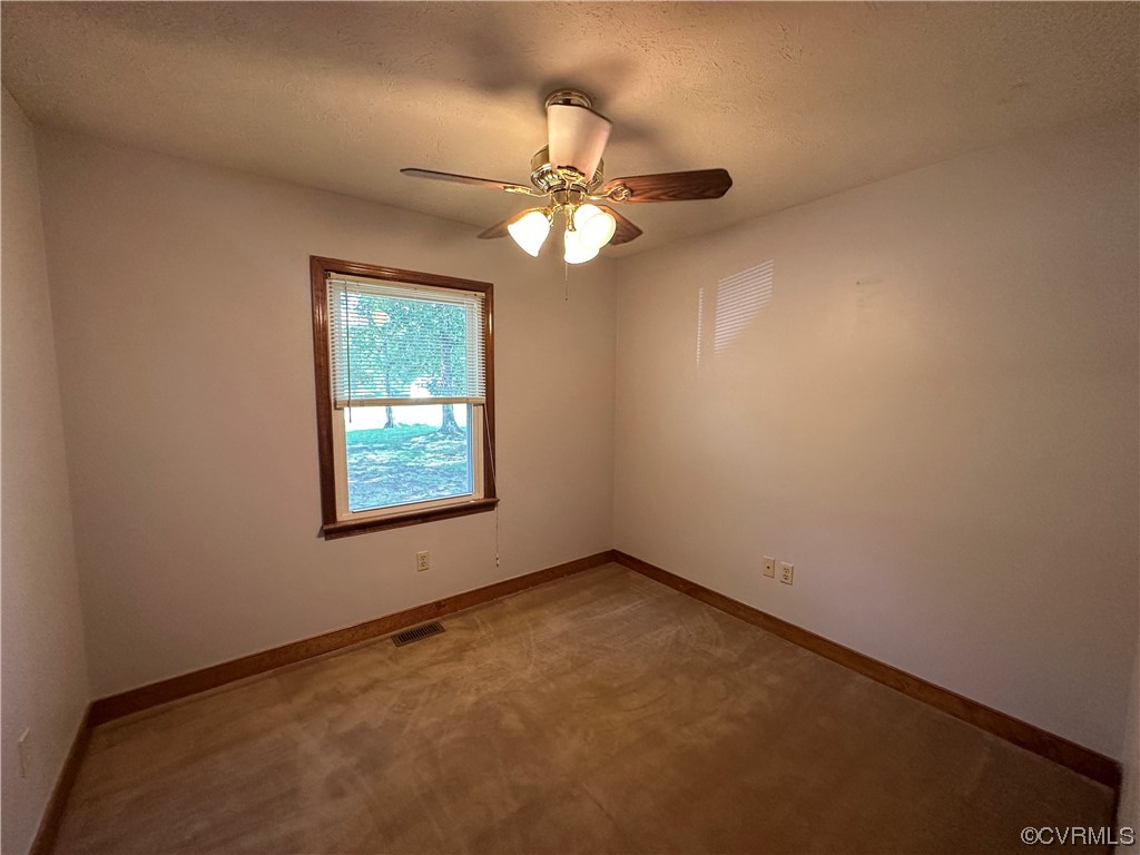 1431 Burning Tree Road Henrico, VA 23231 - Photo 14 of 31 Gallery Image 14