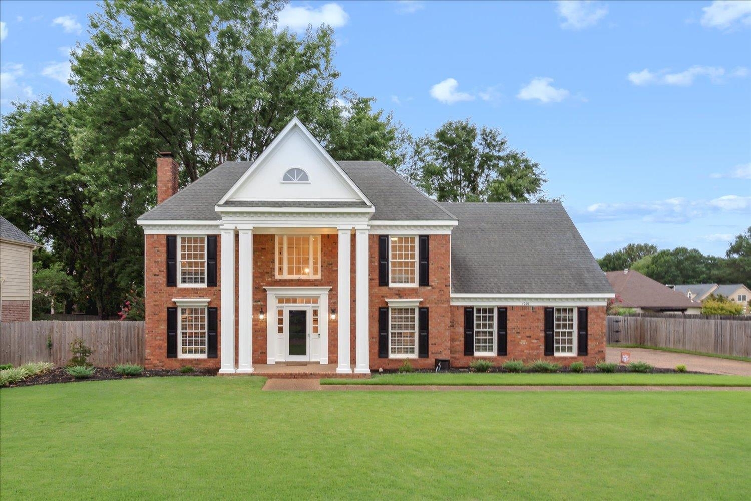 1001 Yorktown Road Collierville, TN 38017 - Photo 1 of 40 Gallery Image 1