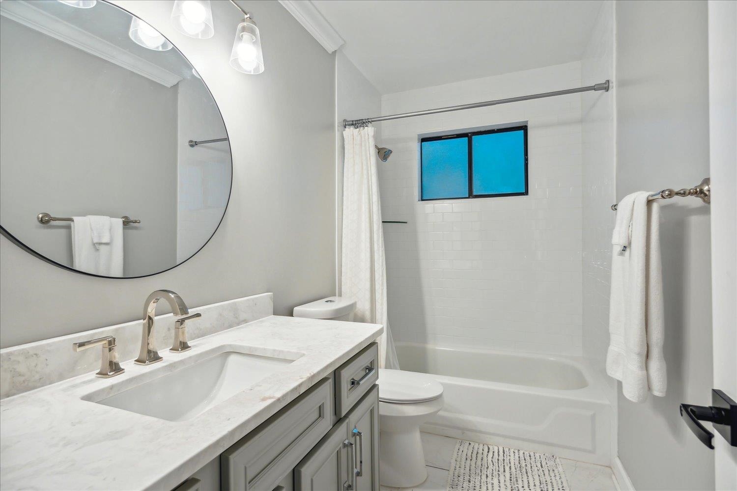 1001 Yorktown Road Collierville, TN 38017 - Photo 25 of 40 Full bathroom with vanity, shower / bathtub combination, crown molding,