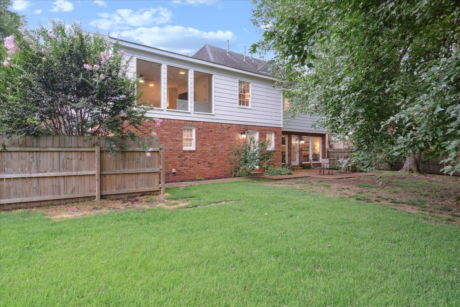 1001 Yorktown Road Collierville, TN 38017 - Photo 33 of 40 View of yard