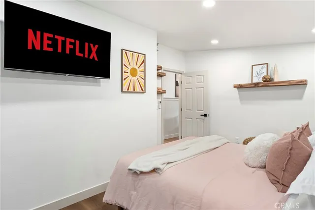 $1,388,000 | 10821 Rustic Lane, Anaheim, CA 92804