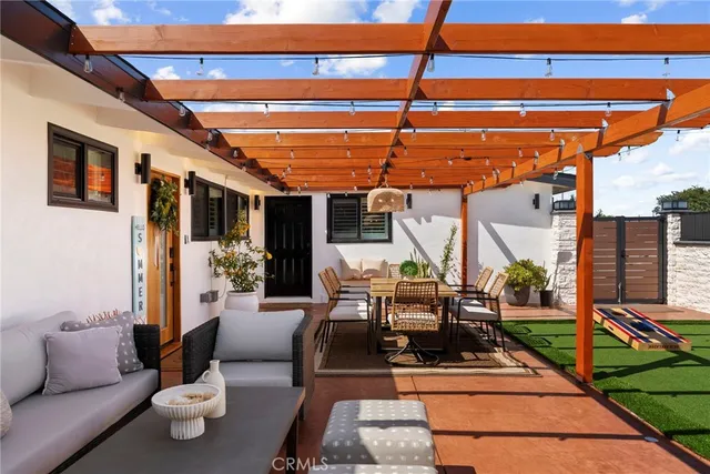 $1,388,000 | 10821 Rustic Lane, Anaheim, CA 92804