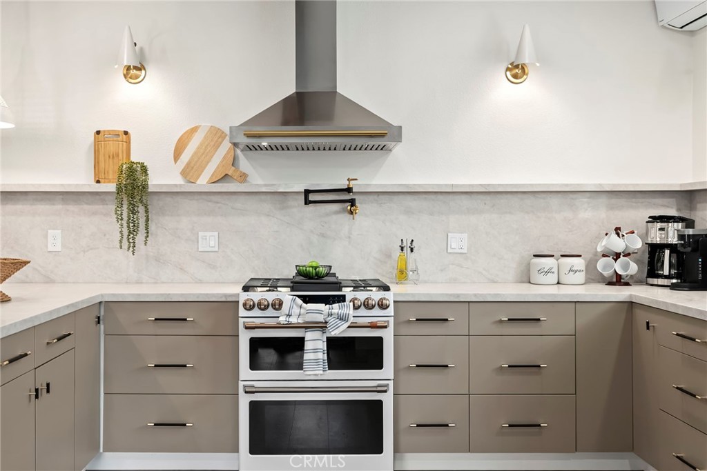 10821 Rustic Lane Anaheim, CA 92804 - Photo 8 of 60