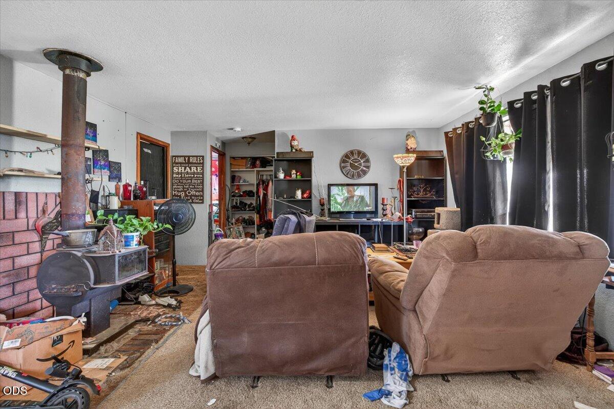 1745 East Gregory Road Central Point, OR 97502 - Photo 10 of 19