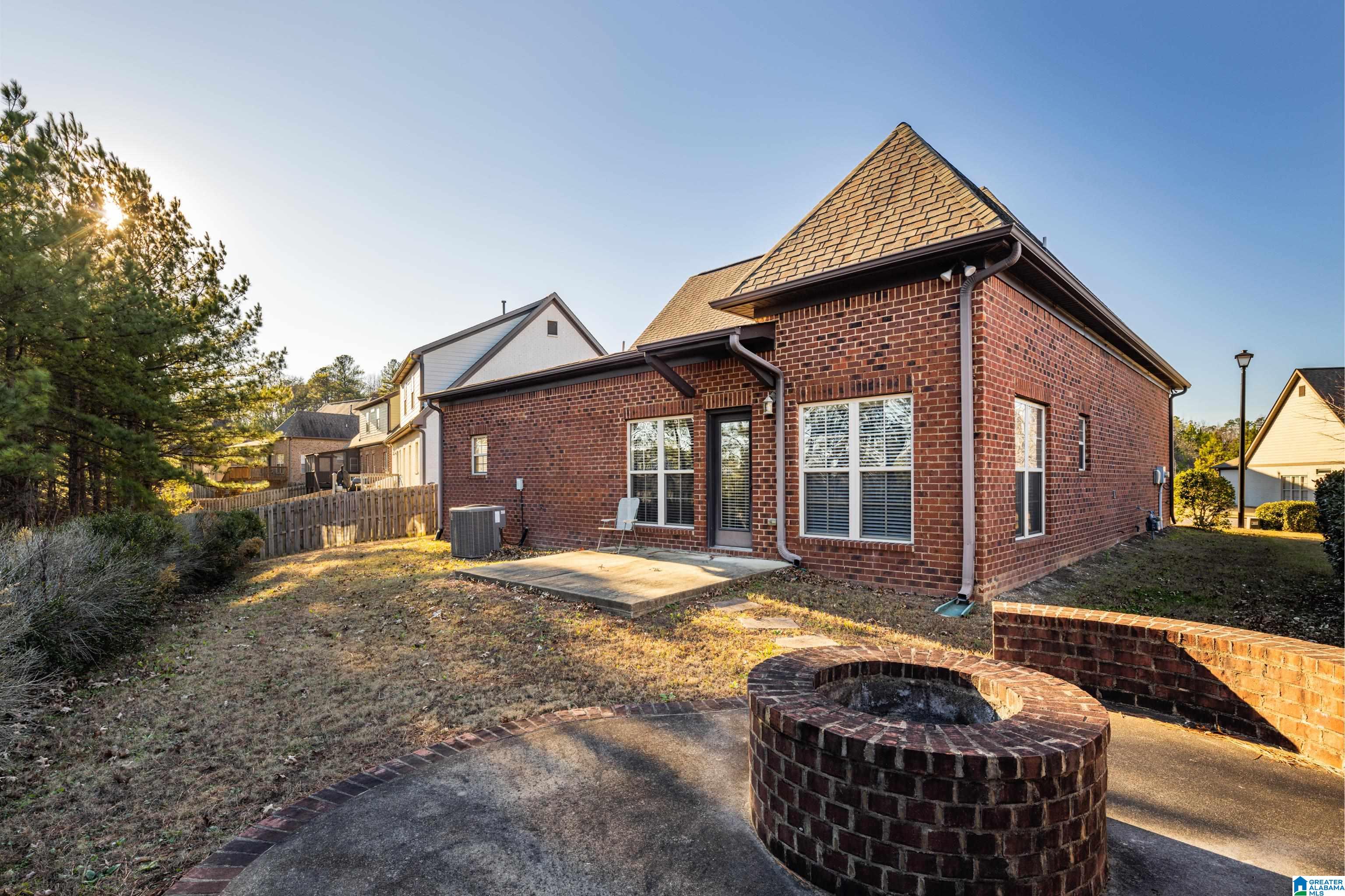 1269 Grants Way Birmingham, AL 35210 - Photo 35 of 38