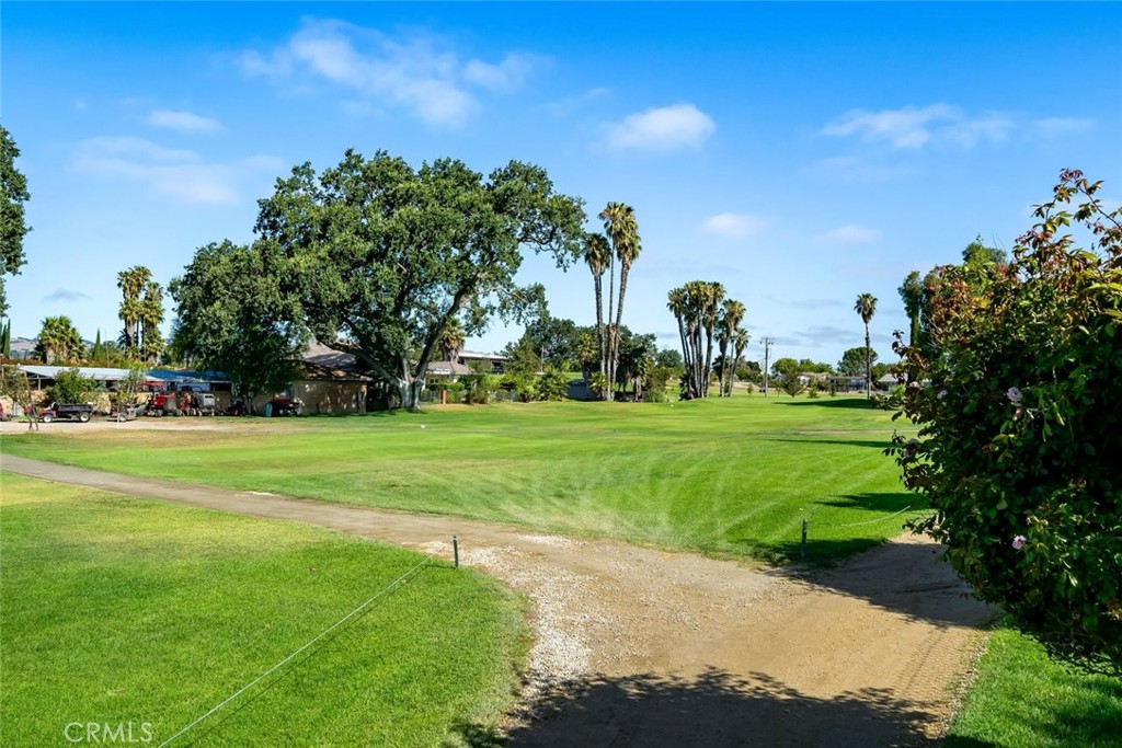 126 Flag Way, Unit B Paso Robles, CA 93446 - Photo 34 of 38
