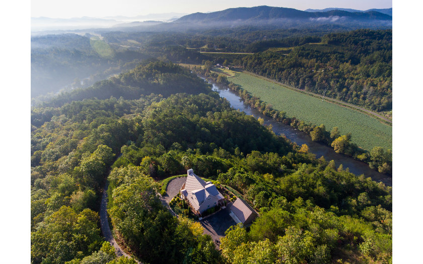 225 Sterling Point Murphy, NC 28906 - Photo 1 of 1 Main View