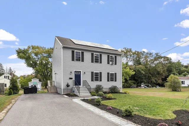$389,900 | 257 South Main Street, Orange, MA 01364