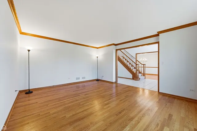 $699,900 | 13725 Kit Lane, Lemont, IL 60439