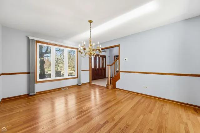 $699,900 | 13725 Kit Lane, Lemont, IL 60439