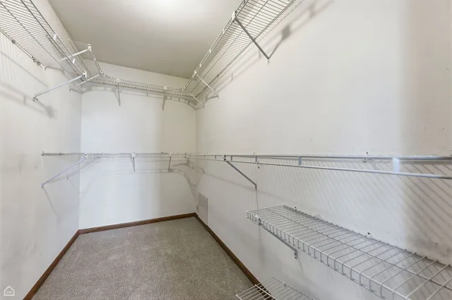 $699,900 | 13725 Kit Lane, Lemont, IL 60439