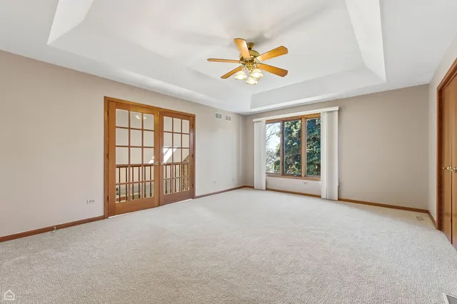 $699,900 | 13725 Kit Lane, Lemont, IL 60439