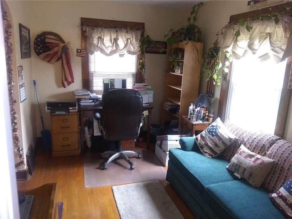 808 North Liberty Road Grove City, PA 16127 - Photo 11 of 17 DEN