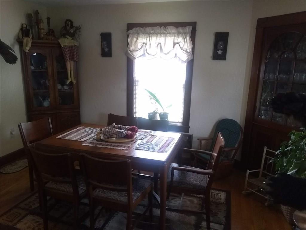 808 North Liberty Road Grove City, PA 16127 - Photo 13 of 17 DINING ROOM