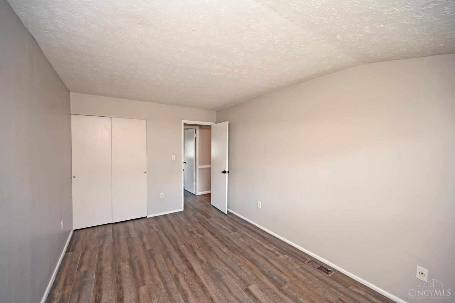 7752 Montgomery Road, Unit 29 Cincinnati, OH 45236 - Photo 28 of 31