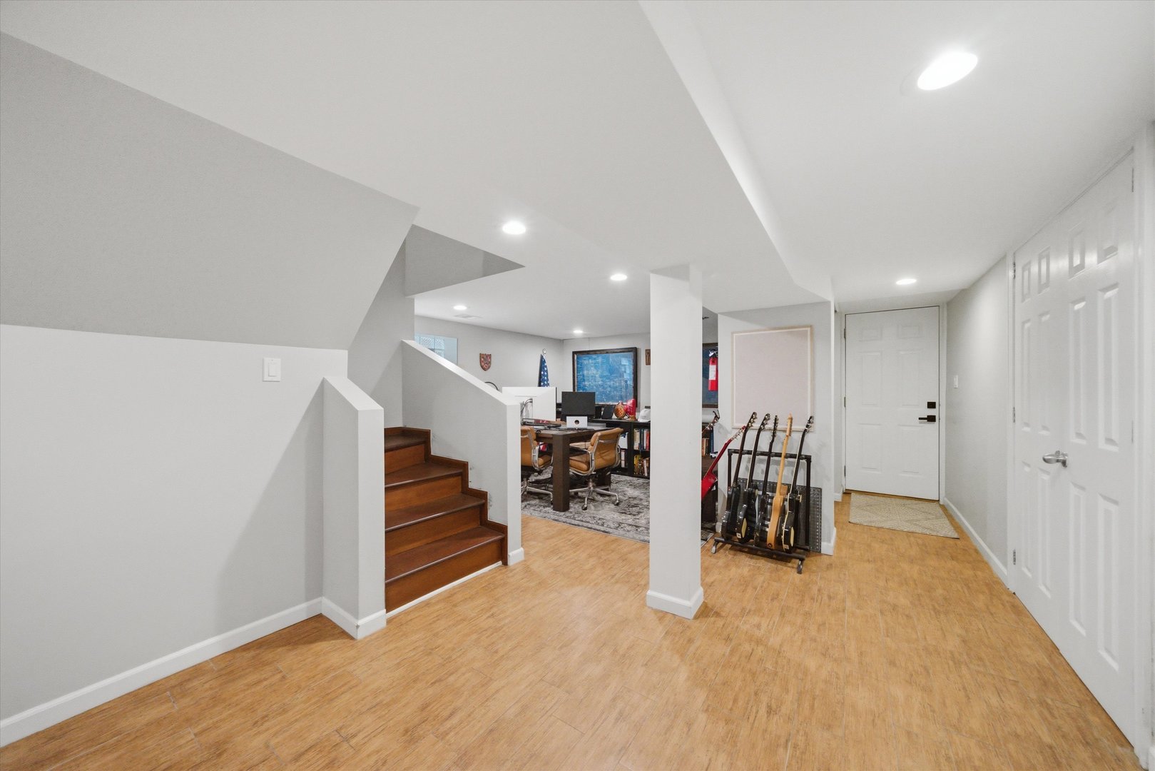 6057 North Tripp Avenue Chicago, IL 60646 - Photo 31 of 45
