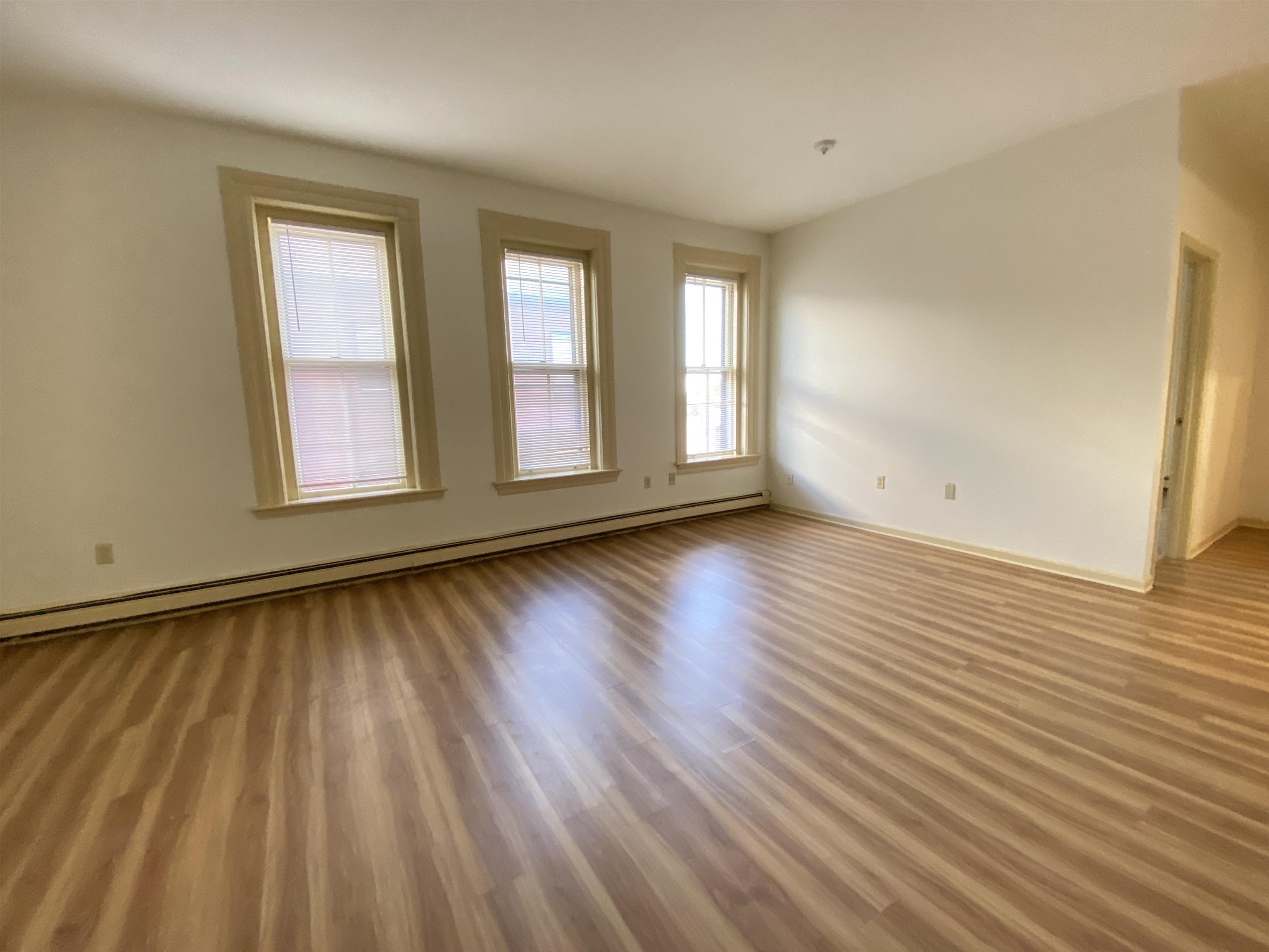 124 Orange Street, Unit 302 Manchester, NH 03104 - Photo 13 of 32