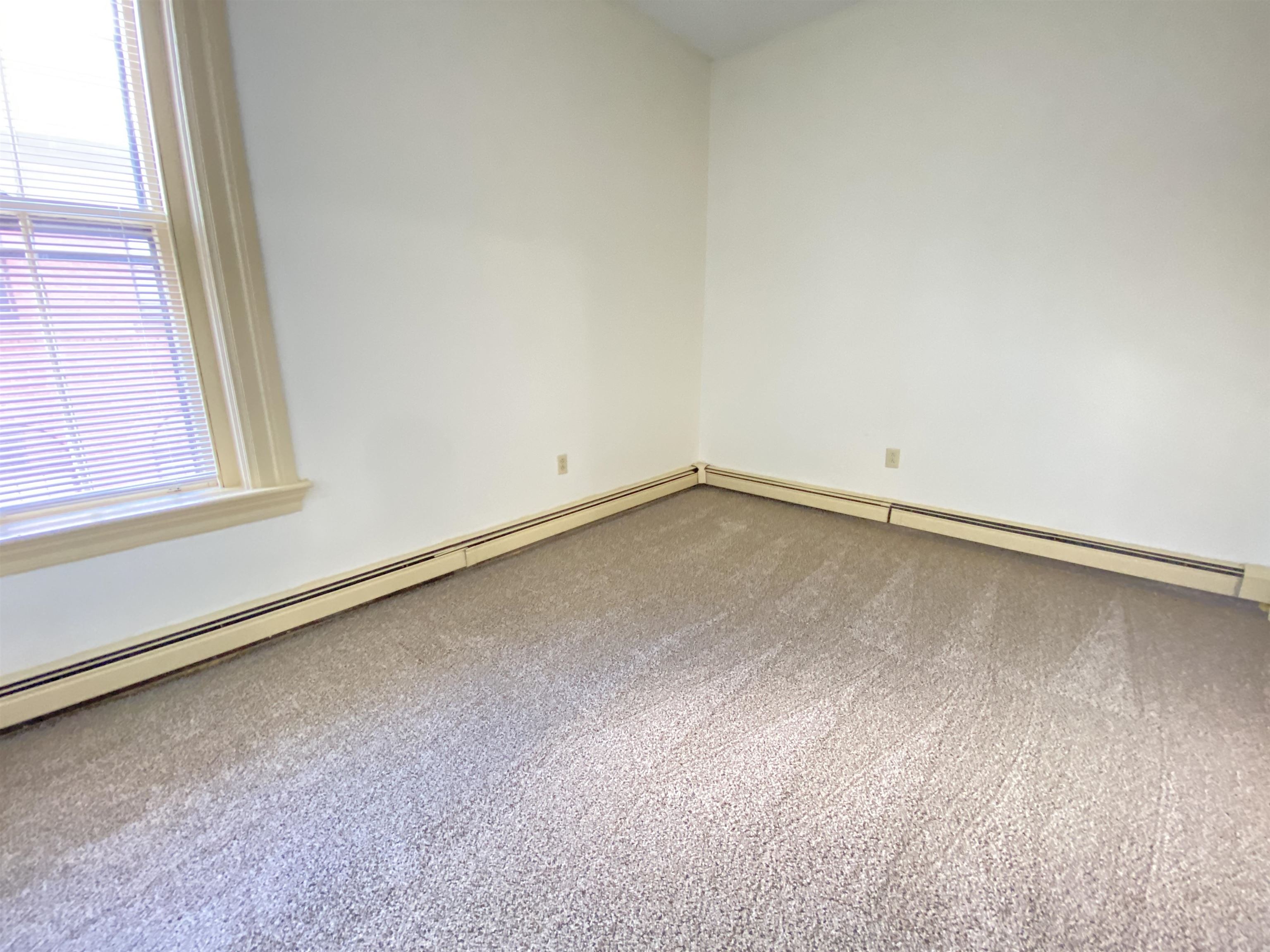 124 Orange Street, Unit 302 Manchester, NH 03104 - Photo 18 of 32