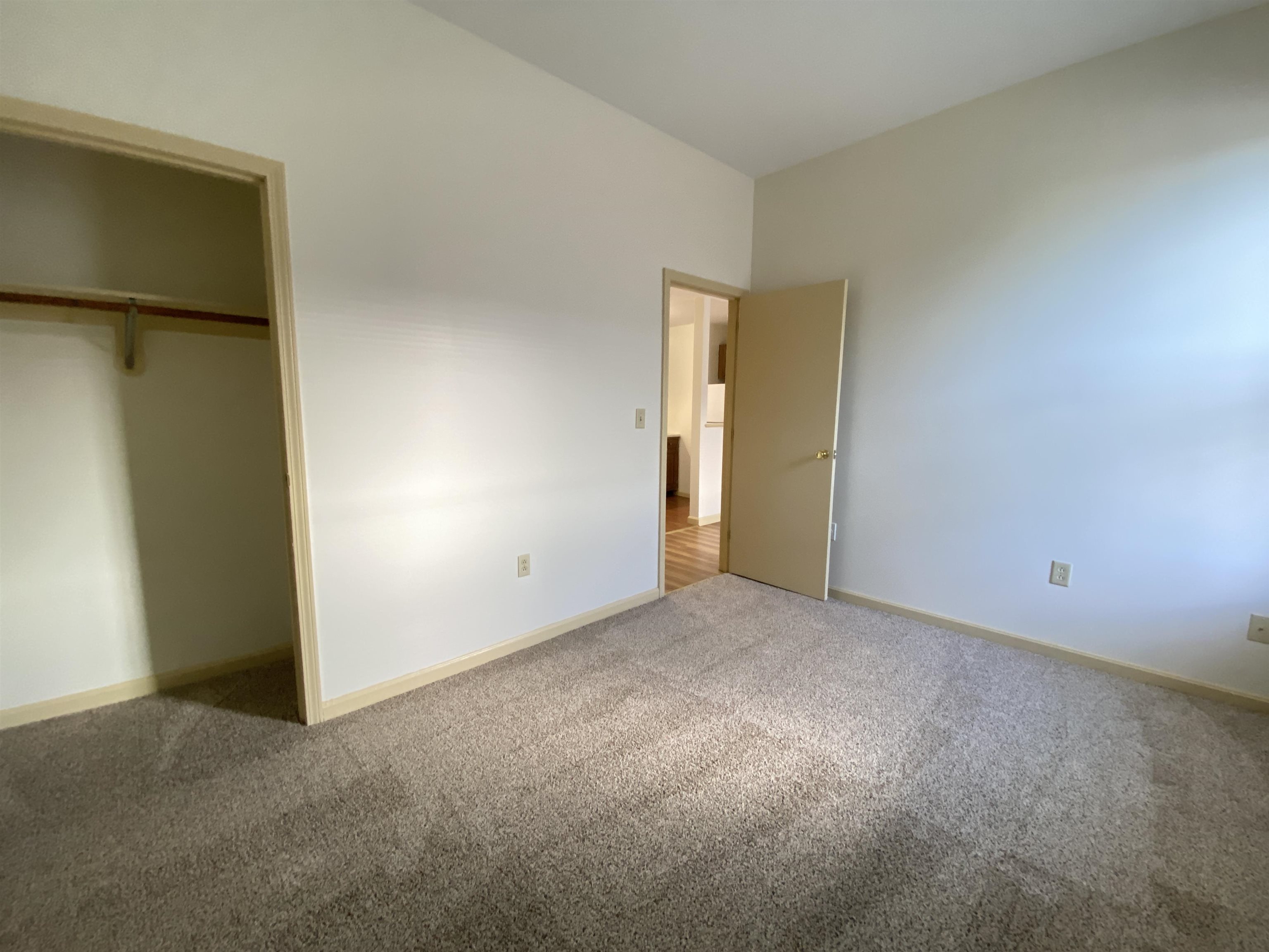 124 Orange Street, Unit 302 Manchester, NH 03104 - Photo 19 of 32