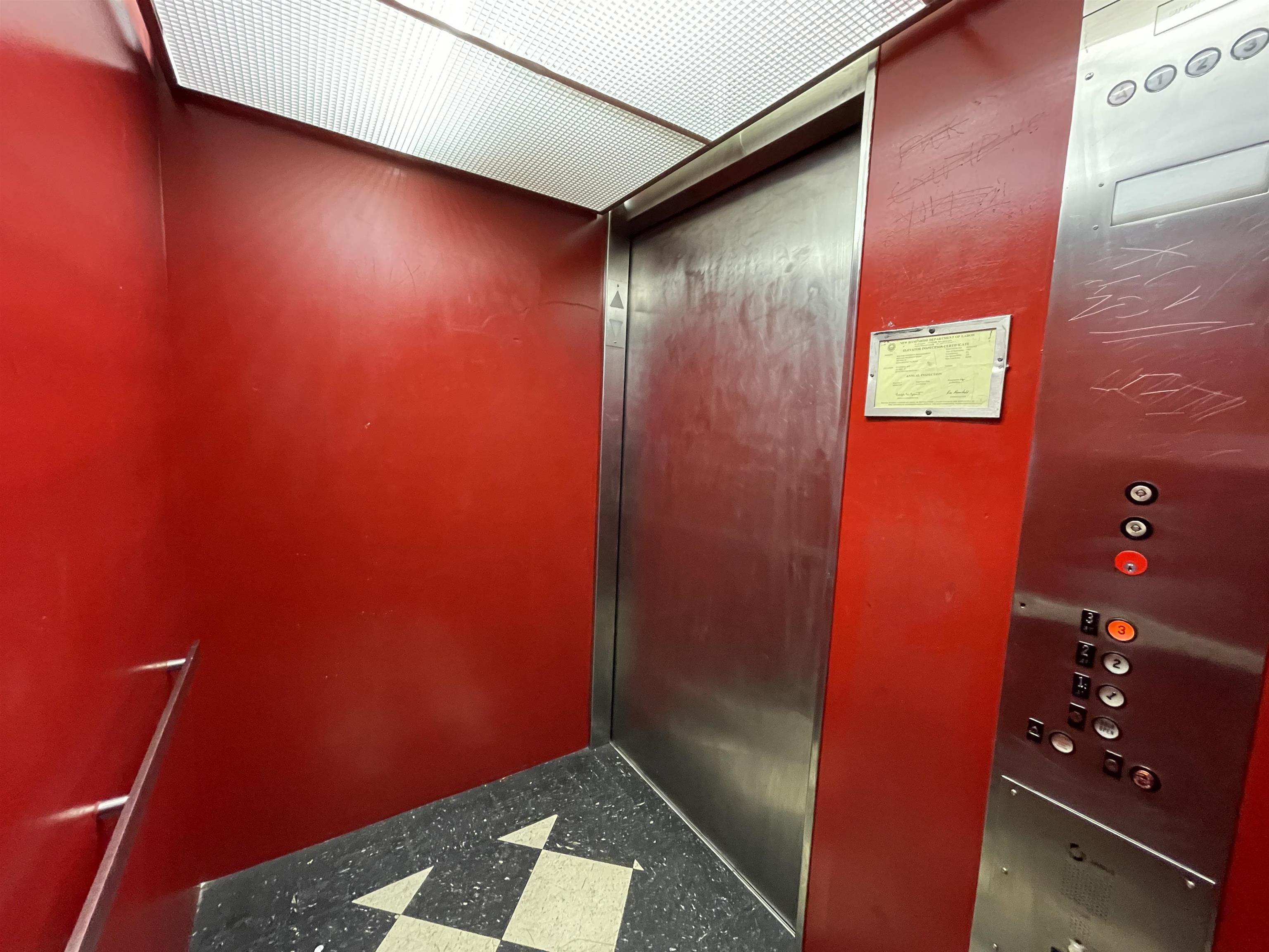 124 Orange Street, Unit 302 Manchester, NH 03104 - Photo 26 of 32