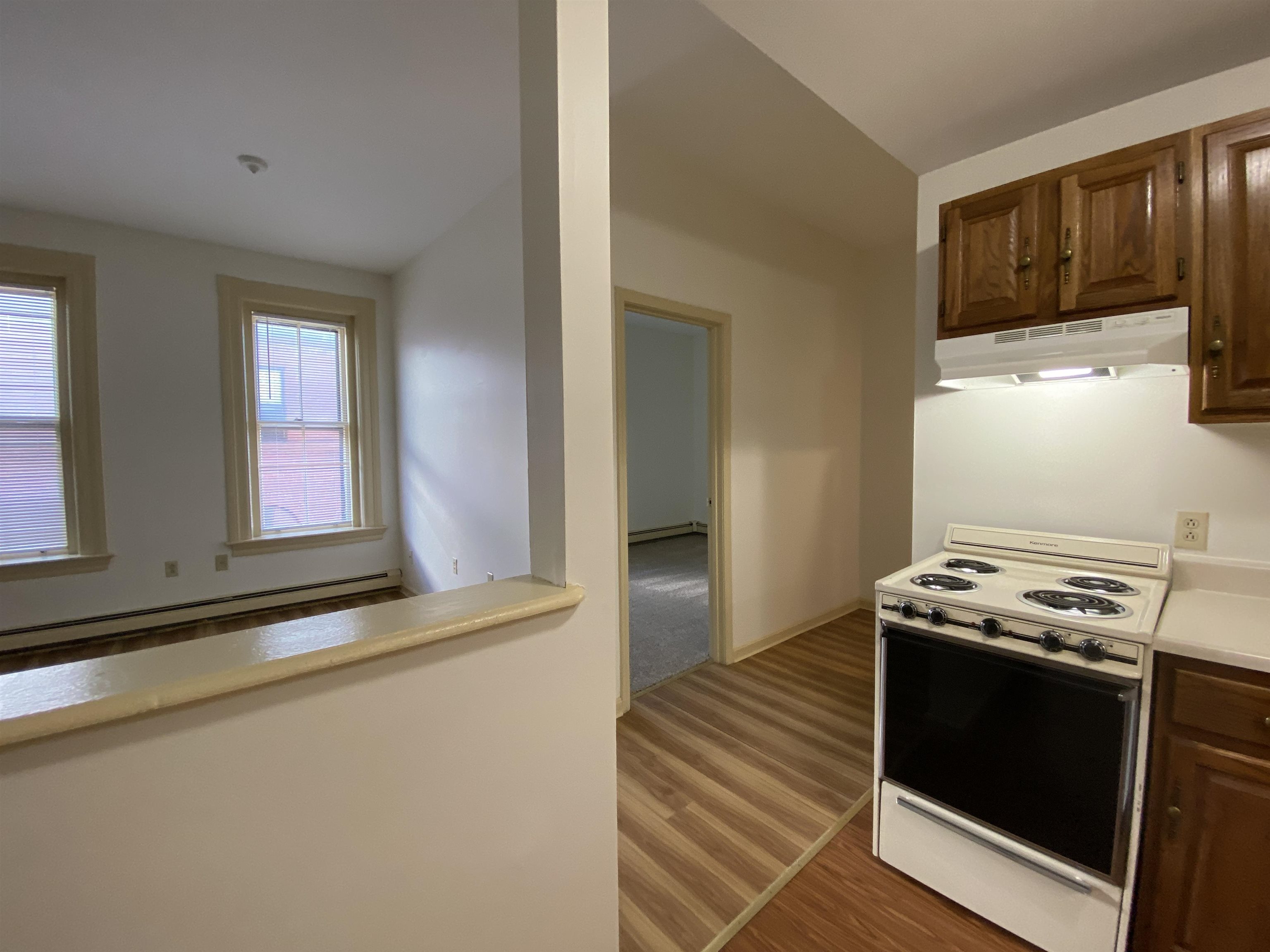 124 Orange Street, Unit 302 Manchester, NH 03104 - Photo 10 of 32