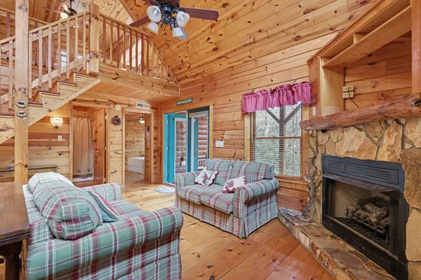 $279,900 | 105 Cozy Pne Lane, Murphy, NC 28906