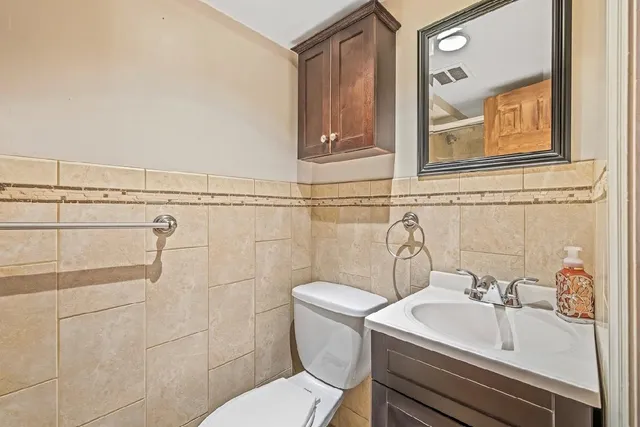 $1,200,000 | 21-44 73rd Street | Astoria