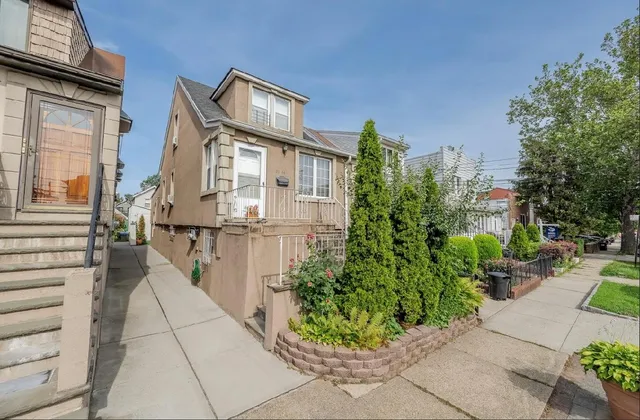 $1,200,000 | 21-44 73rd Street | Astoria