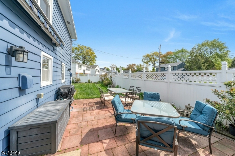 2657 Spruce Street Union, NJ 07083 - Photo 34 of 44