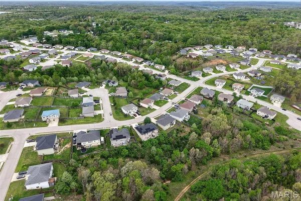 $290,000 | 105 Sandstone Drive, St. Robert, MO 65584