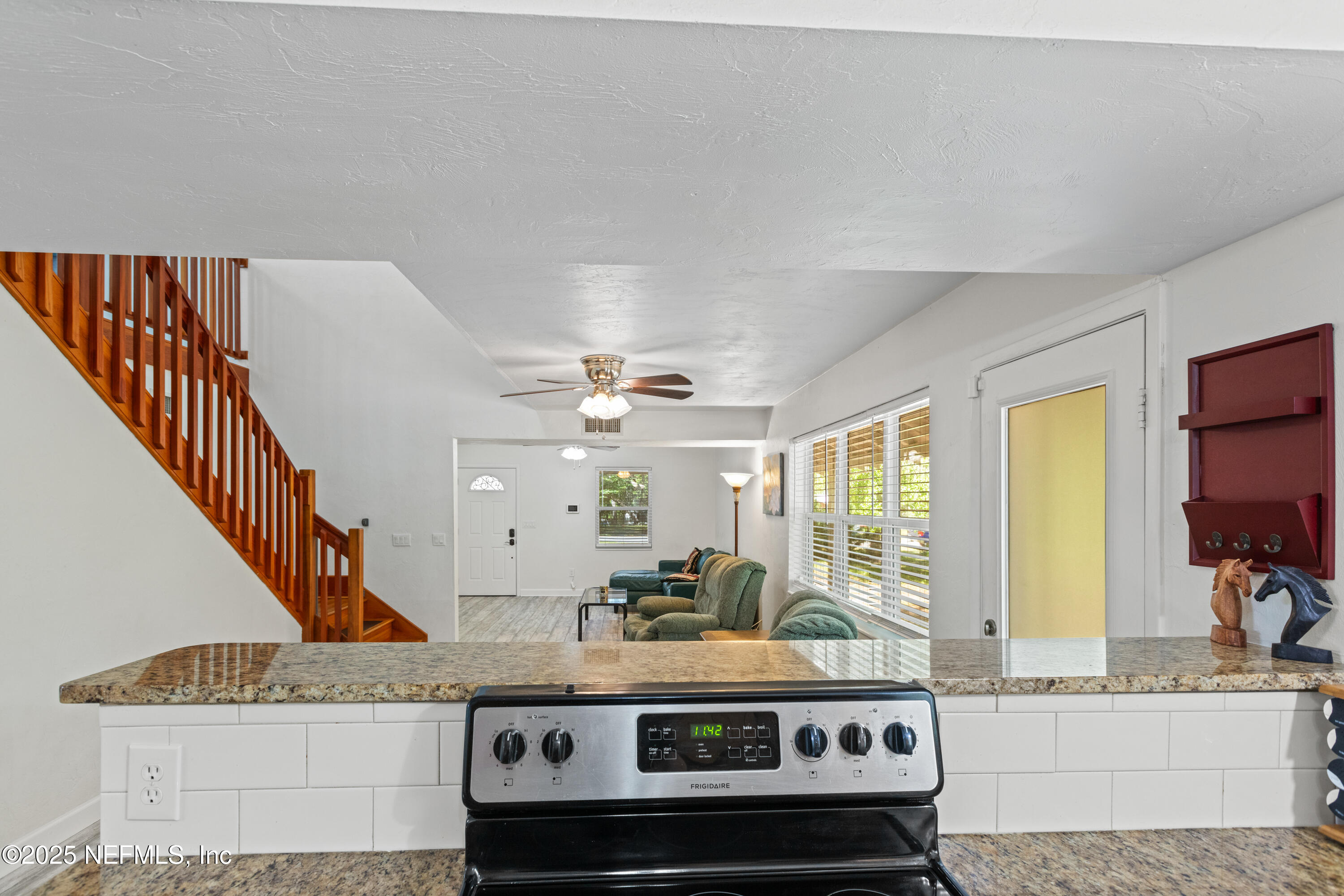 303 Southeast 3rd Avenue Melrose, FL 32666 - Photo 16 of 90 Kitchen