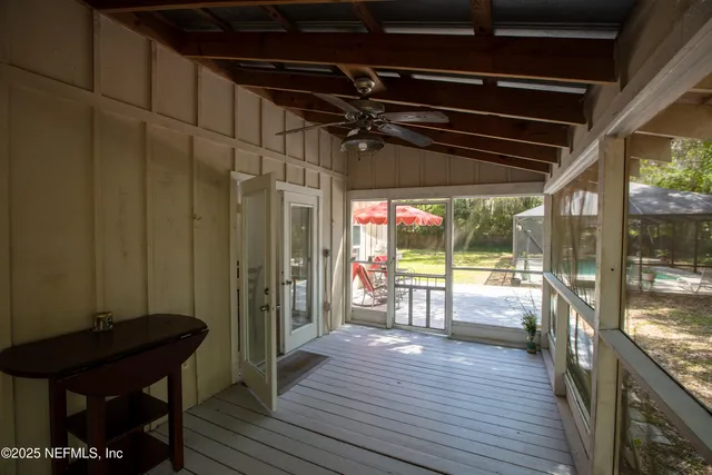 $467,900 | 303 Southeast 3rd Avenue, Melrose, FL 32666