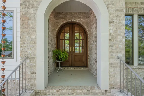 $2,275,000 | 811 Neartop Drive, Nashville, TN 37205