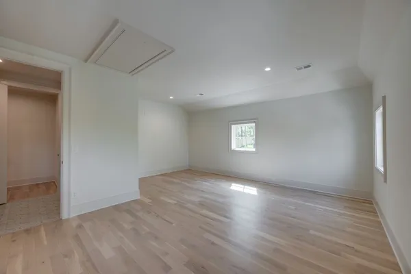 $2,275,000 | 811 Neartop Drive, Nashville, TN 37205