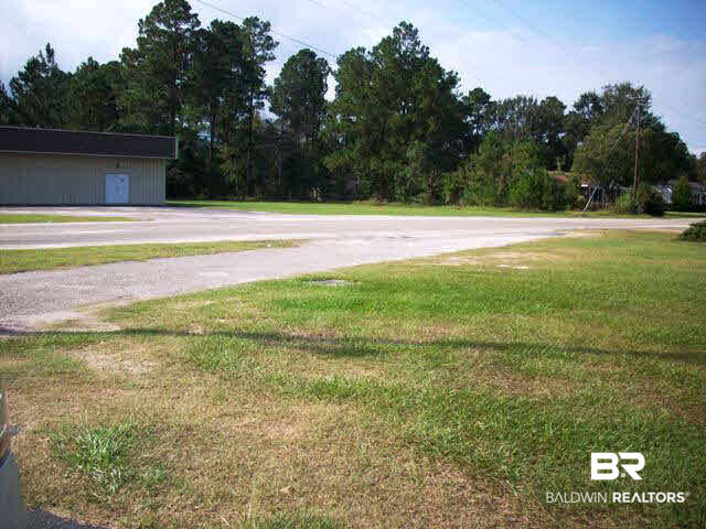809 East Craig Street Atmore, AL 36502 - Photo 6 of 6