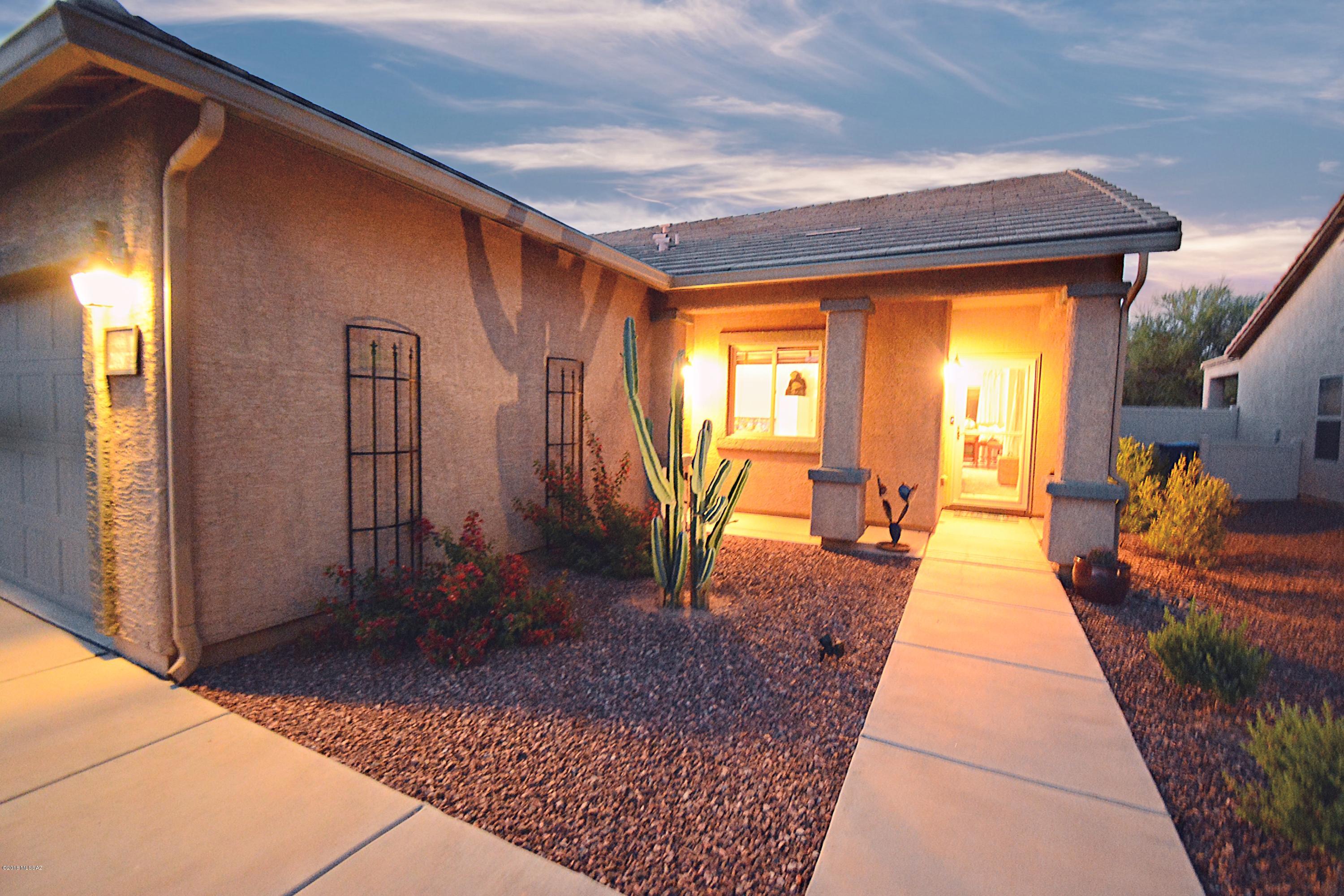 20872 East Frontier Road Red Rock, AZ 85145 - Photo 2 of 40