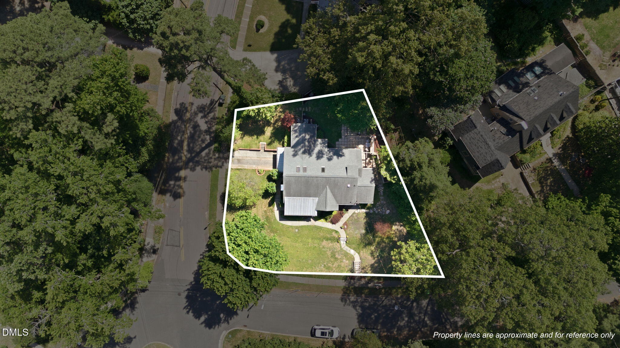 2701 Van Dyke Avenue Raleigh, NC 27607 - Photo 9 of 54