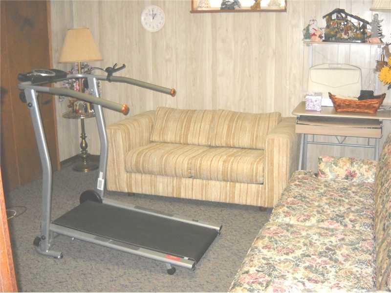 213 Tilford Road Penn Hills, PA 15235 - Photo 13 of 24 Family Room.