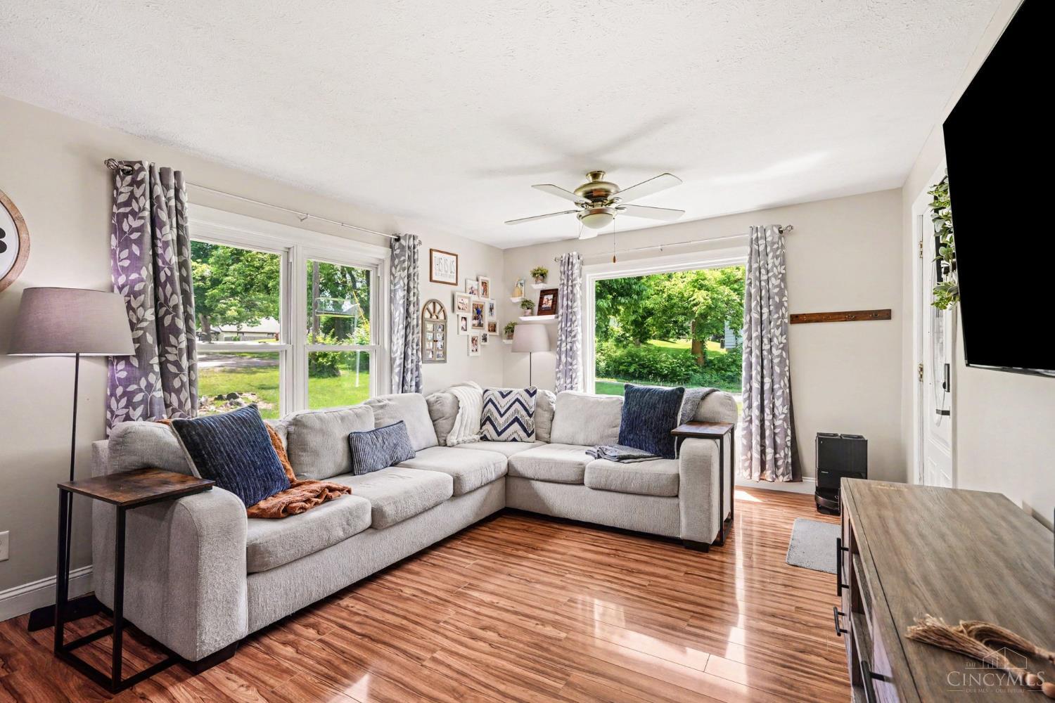 7711 Sharts Road Springboro, OH 45066 - Photo 7 of 36