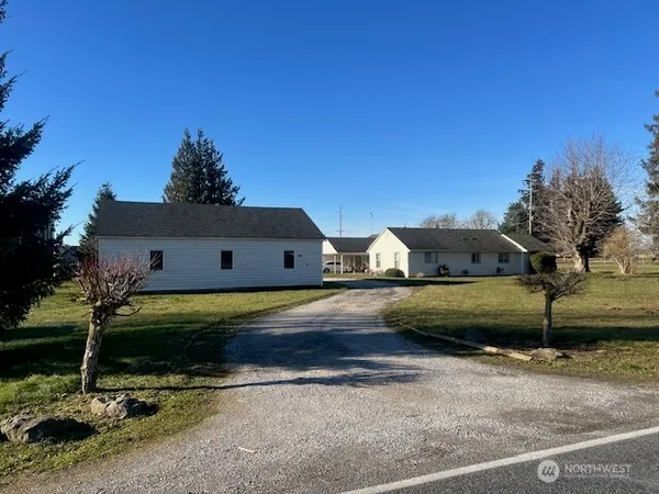 $1,395,000 | 8885 Line Road, Lynden, WA 98264