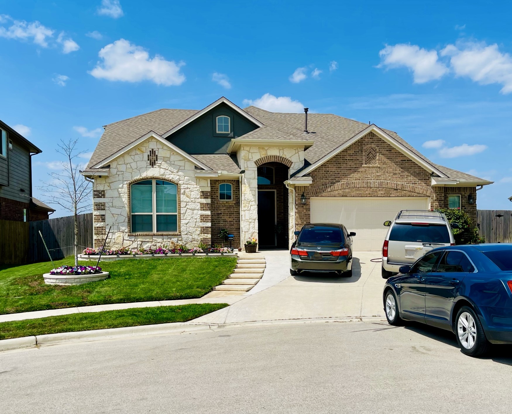 409 Betony Loop Buda, TX 78610 - Photo 2 of 27 Front view 2