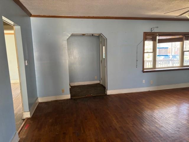 230 South Allen Avenue Chanute, KS 66720 - Photo 11 of 15